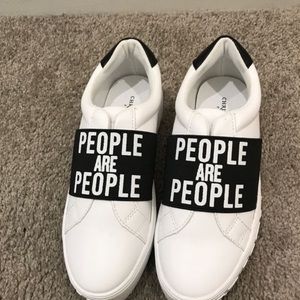 Christian Siriano Shoes - Christian Siriano low top sneaker. Size 6 Christian Siriano Shoes - Christian Siriano low top sneaker. Size 6